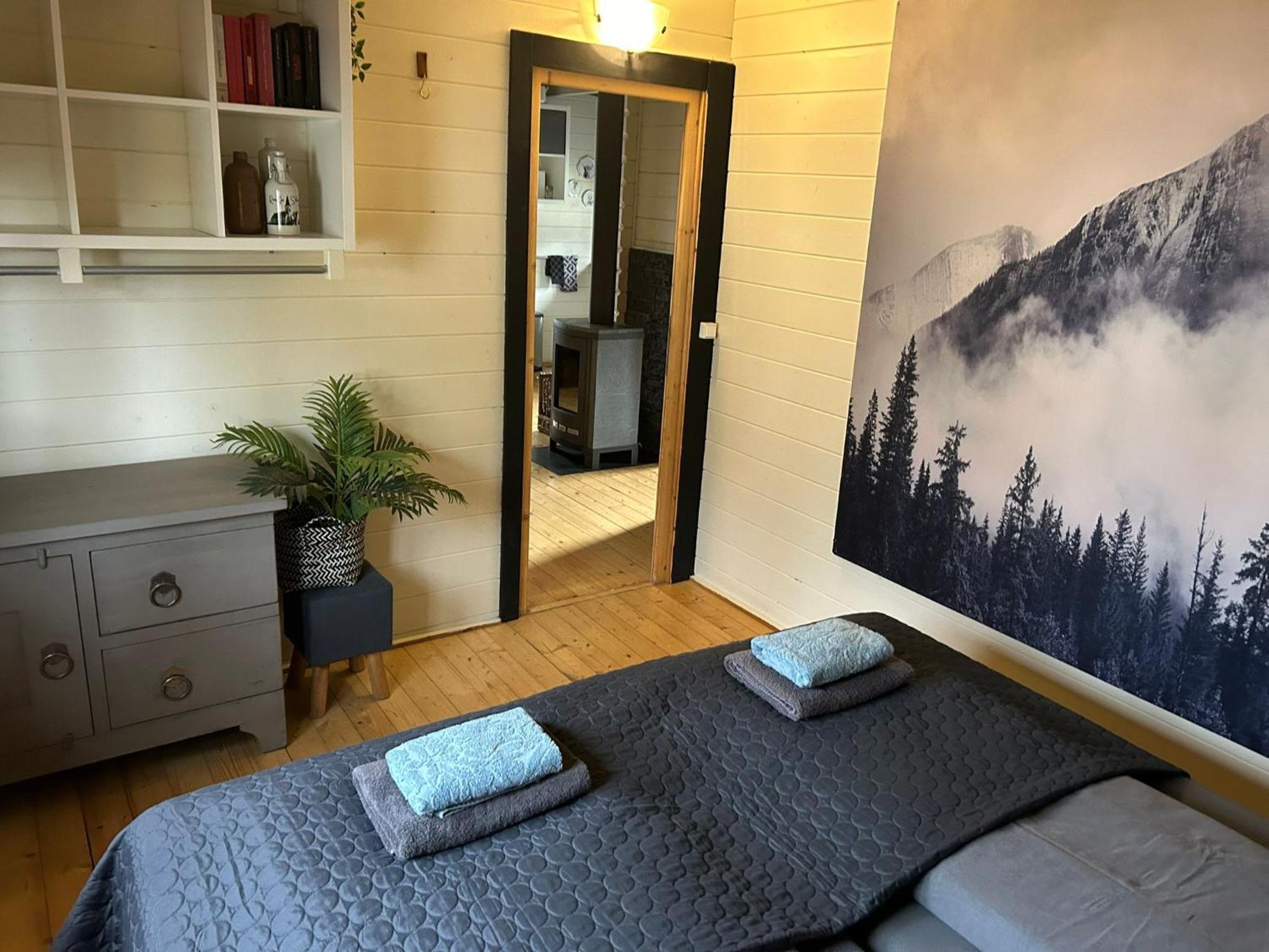 Carpe Diem, Het Ruime Chalet Met Houtkachel Nabij Wildlands Emmen Schoonebeek Exteriör bild