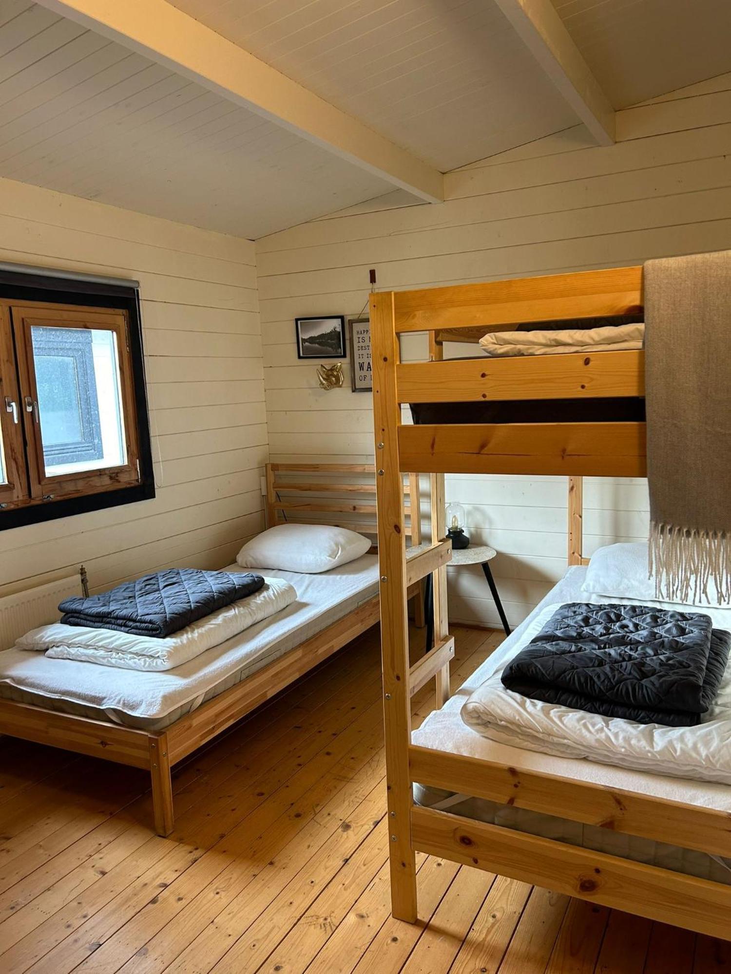 Carpe Diem, Het Ruime Chalet Met Houtkachel Nabij Wildlands Emmen Schoonebeek Exteriör bild